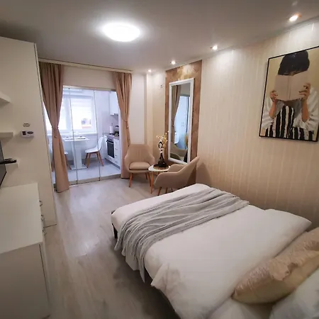 Paladis Prime - Free Parking