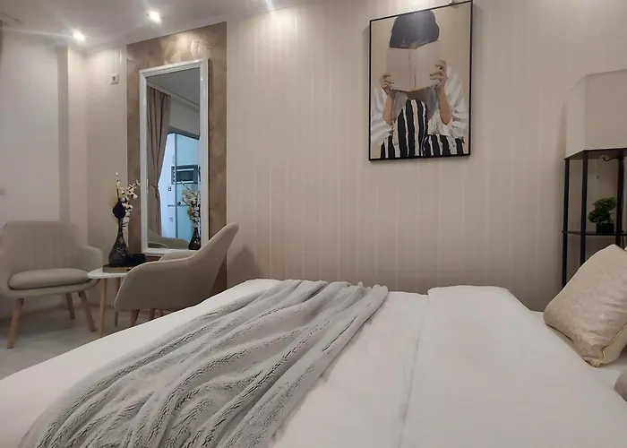 Paladis Prime - Free Parking * Bucureşti