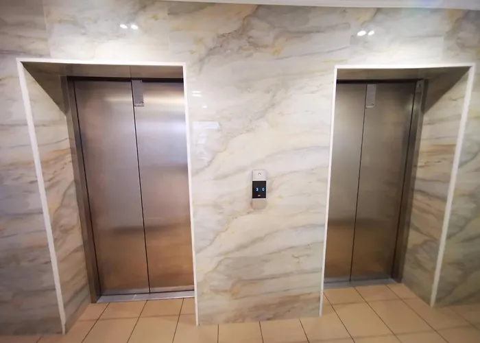 Paladis Prime - Free Parking