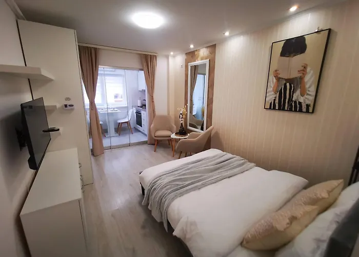 Paladis Prime - Free Parking