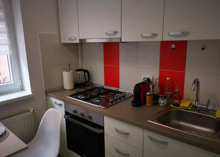 Paladis Prime - Free Parking 布加勒斯特